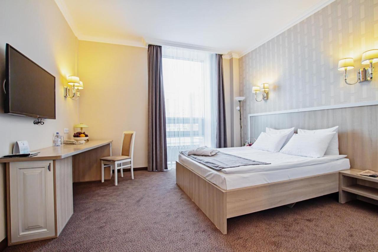 אסטנה Aykun Hotel By Ag Hotels Group מראה חיצוני תמונה
